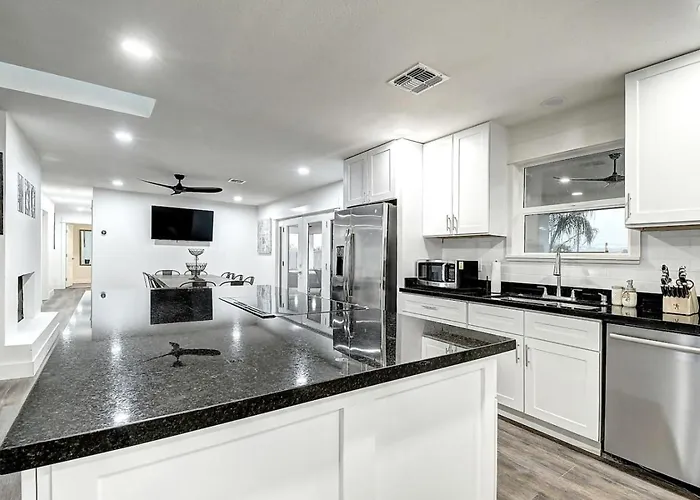 Scottsdalestays 12br Mansion-500k Pool-az 10. Ferienhaus